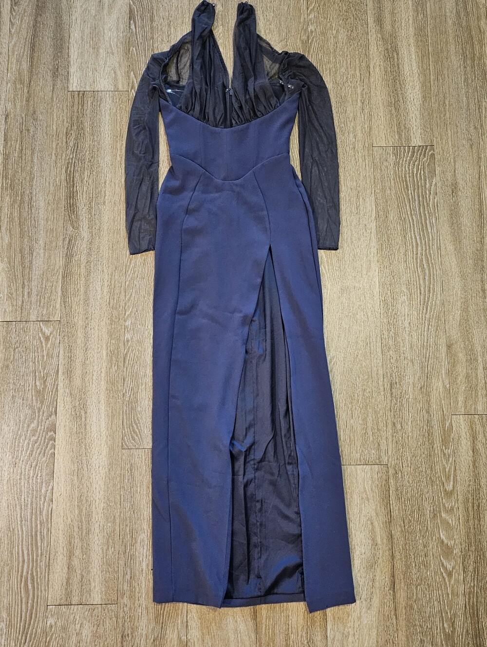 HOUSE OF CB 'Evangelina' Slate Plunge Maxi Dress - Picture 7 of 14